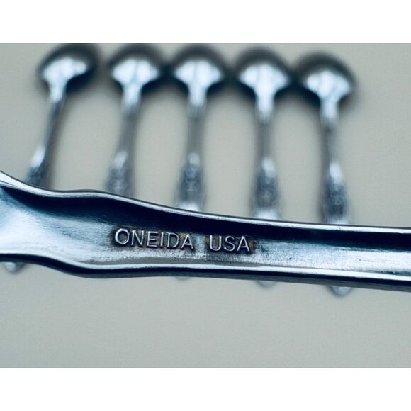 6 Oneida Wordsworth Stainless Steel Tea Spoons 6" - Picture 6 of 7